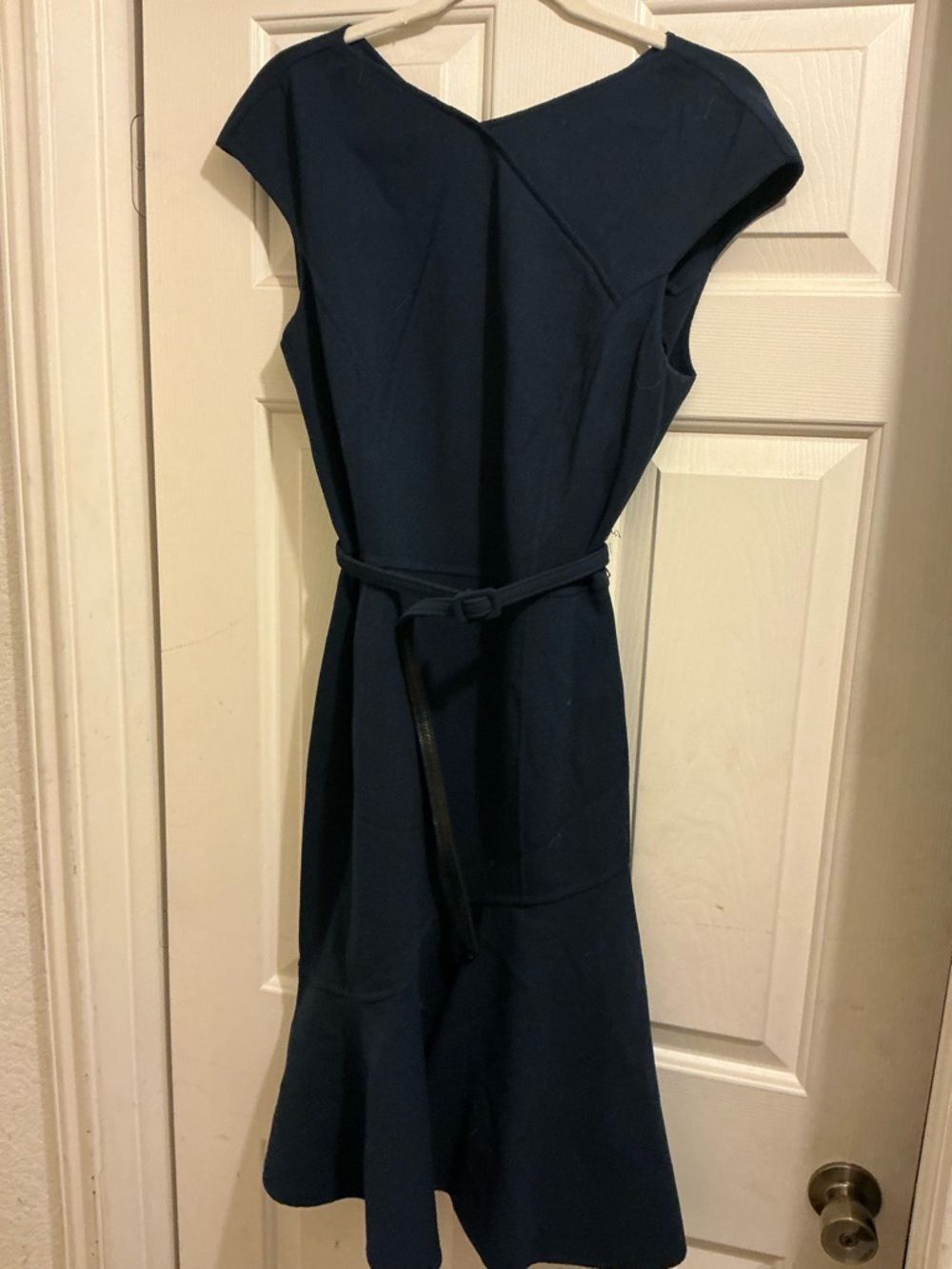 Oscar de la Renta Navy Cap-Sleeve Midi Dress with Tie Belt wool size 12